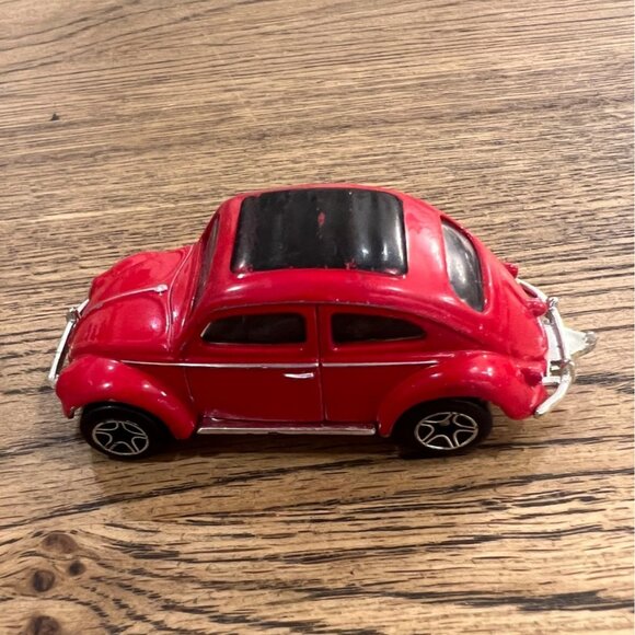 1998 Matchbox Red '62 VW Beetle Die-Cast Toy Car Black Roof & Silver Detailing - Picture 1 of 5